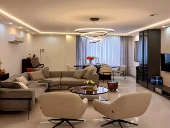 پیشفروش آپارتمان پستک